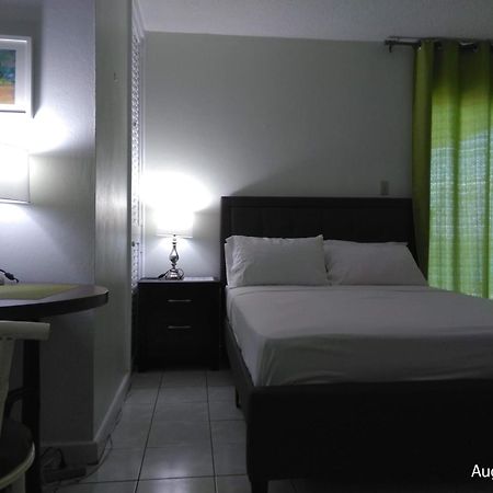 Irresistible View-Mobay Club 1408 Apartment Монтего Бей Екстериор снимка
